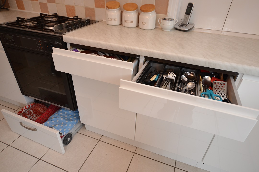 kitchen refurb drawers and accessories